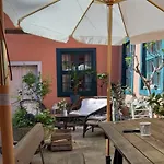 Wasserburg Turow Bed & Breakfast 3*