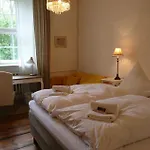 Wasserburg Turow 3*