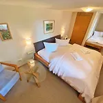 Wasserburg Turow 3*