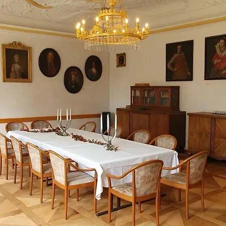 Bed & Breakfast Wasserburg Turow