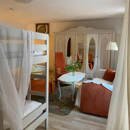 לינה וארוחת בוקר Wasserburg Turow Glewitz