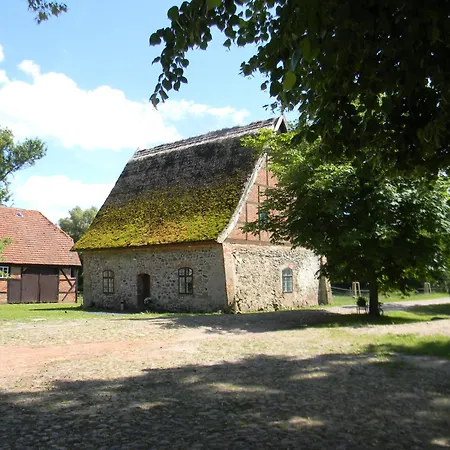 Wasserburg Turow Bed and breakfast