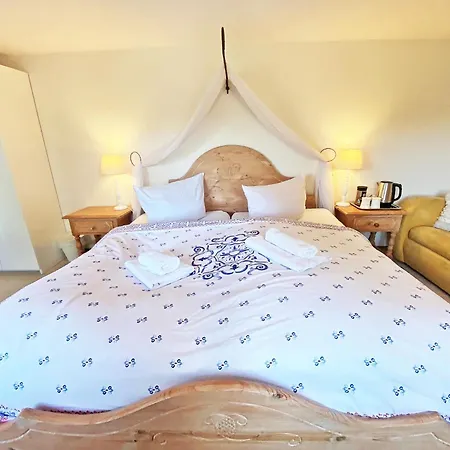 Bed & Breakfast Wasserburg Turow
